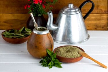 چای یربا ماته